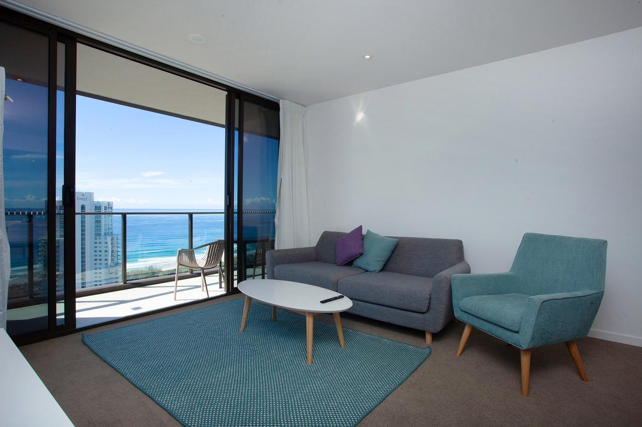 High Floor Ocean View Suites Broadbeach 골드코스트 외부 사진