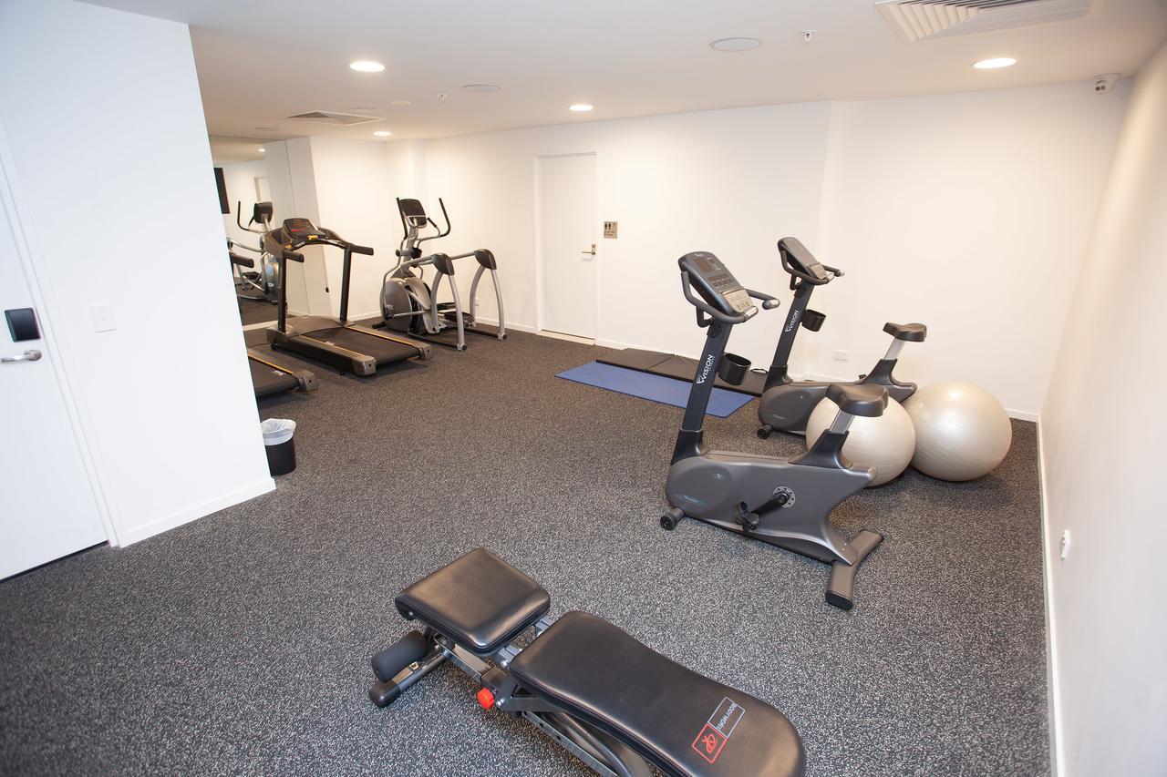 High Floor Ocean View Suites Broadbeach 골드코스트 외부 사진